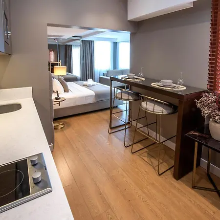 Valente Suites&hotel 2*