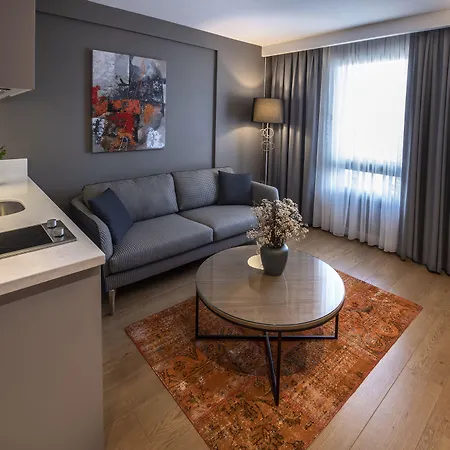 Valente Suites&hotel 2*