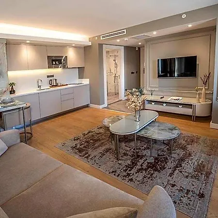 Valente Suites&hotel 2*