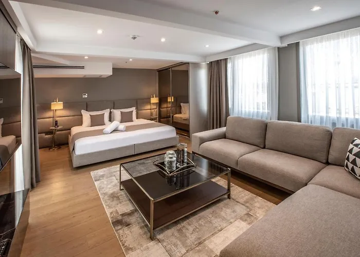 Valente Suites&hotel 호텔