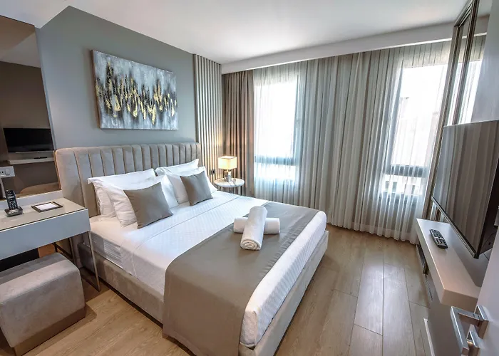 Valente Suites&hotel